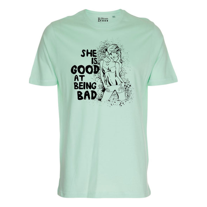 She is good at being bad... Fås i flere farver...